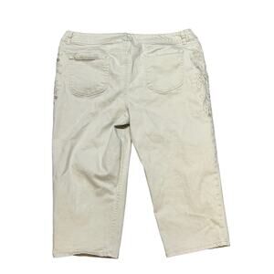 Chicos Embroidery Capri Jeans US‎ Size 16 See Description for Flaws